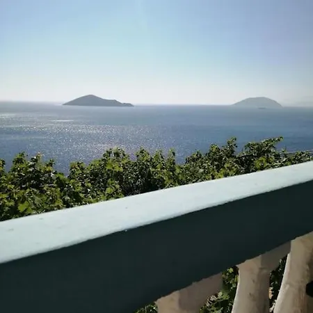 Rodon In Spilia Leros Panteli