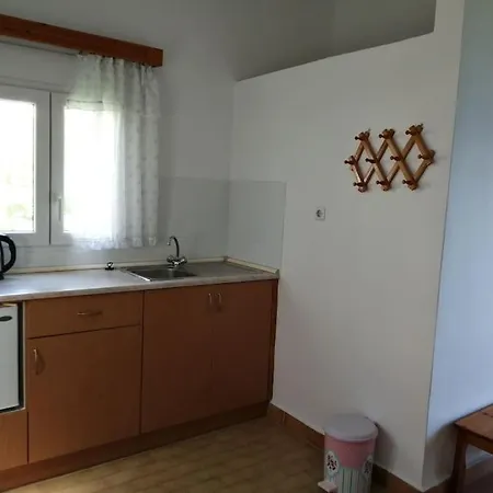 Lägenhet Rodon In Spilia Leros